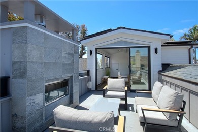 Tucked away on a coveted street south of PCH, this exceptional - photo 27