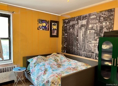 Location! Location! Location! This is a one bedroom Apartment in - photo 4