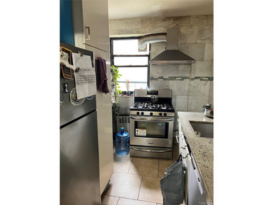 Location! Location! Location! This is a one bedroom Apartment in - photo 7