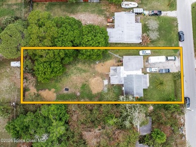 INVESTOR OR FIRST TIME HOME BUYERS! FHA QUALIFIED! This home - photo 4