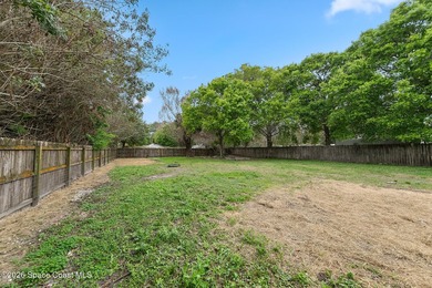 INVESTOR OR FIRST TIME HOME BUYERS! FHA QUALIFIED! This home - photo 8