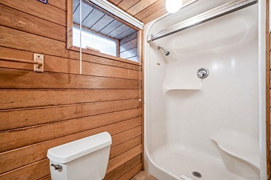 Welcome to 138 River Road, Shirley - a beautifully maintained - photo 17