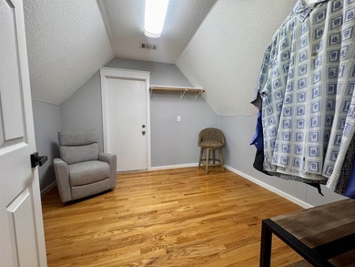 Every detail shines in this gorgeous, fully remodeled home in - photo 24