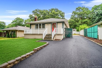 Welcome to 138 River Road, Shirley - a beautifully maintained - photo 26