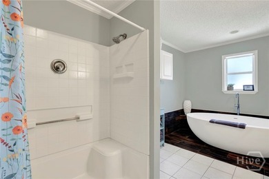 Welcome to this beautifully furnished single family beach home - photo 33