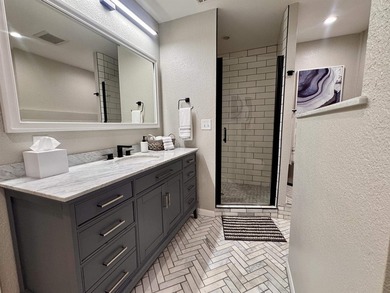 Every detail shines in this gorgeous, fully remodeled home in - photo 33