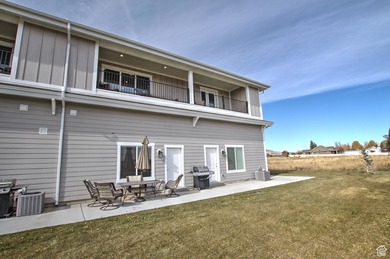 New Price, make the move to Bear Lake. This end double inits - photo 4
