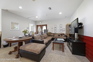 Exceptional opportunity with excellent visibility on approx. 1 - photo 13