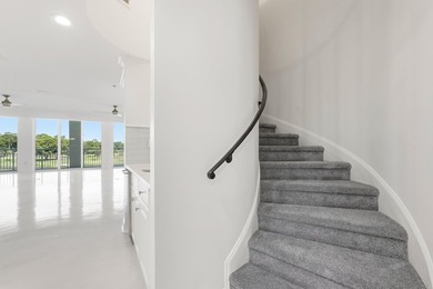 A rare opportunity to own one of the most distinctive residences - photo 14