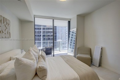 PRICE TO SELL! INVESTORS WELCOME! Best price in the building - photo 22