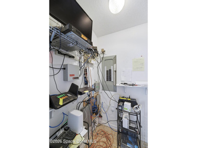 Exceptional opportunity with excellent visibility on approx. 1 - photo 22