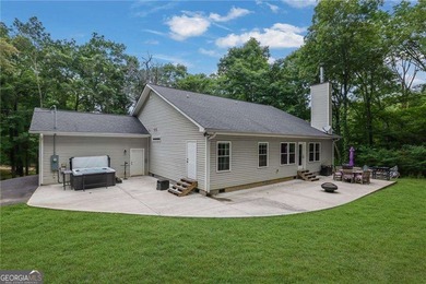 Nestled on a private lot in the quiet Lake Allatoona community - photo 5