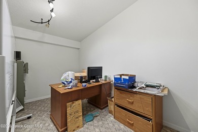 Exceptional opportunity with excellent visibility on approx. 1 - photo 28