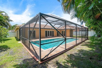 Charming guard gated community in East Boca, 1 1/2 miles to - photo 39