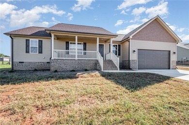 Belews Lake Home For Sale in Stokesdale North Carolina