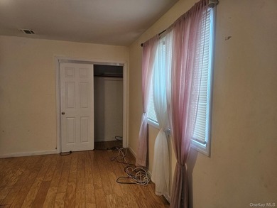 Great Starter Ranch House for 1st Time Buyer with 1,308 Square - photo 4