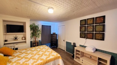 4 Bedroom, owner-occupied investment, multi-generational living - photo 11