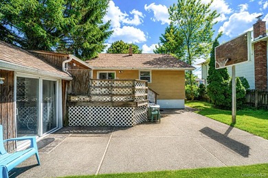 Welcome to this charming 2-bedroom, 2-bath home offering - photo 17