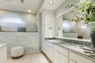 Tucked into the heart of Horseshoe Bay, this beautifully updated - photo 23