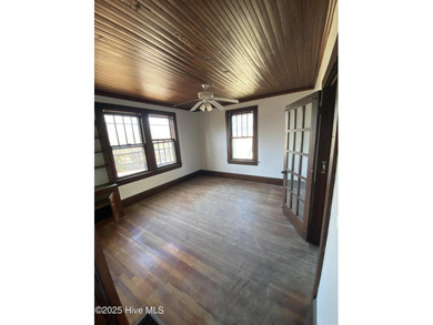 Additional listing photo 3