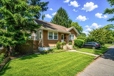 Welcome to this charming 2-bedroom, 2-bath home offering - photo 26