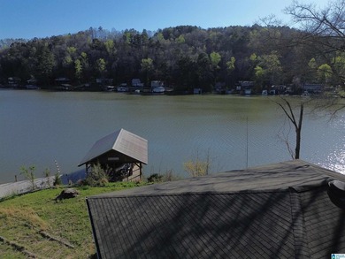 Beautiful 2-bedroom 2 bath home with approximately 400 feet of - photo 27