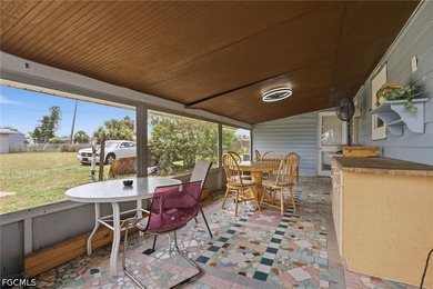 This is a Short Sale subject to 3rd party approval. Spacious - photo 27