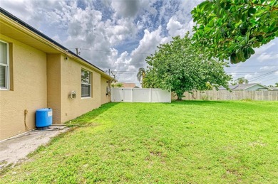 Under contract-accepting backup offers. VIDEO TOUR LINK MAJOR - photo 35