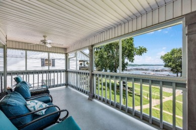 WATERFRONT CONDO TOP FLOOR - photo 4