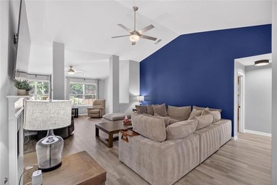 MOTIVATED SELLER!! Welcome to this beautifully crafted custom - photo 5