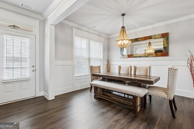 Welcome to this exquisite home situated in the White Oak Park at - photo 16