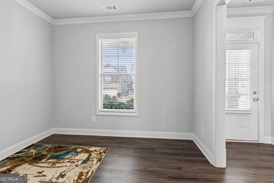 Welcome to this exquisite home situated in the White Oak Park at - photo 22