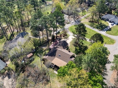 Welcome to your retreat in Holly Lake Ranch, a premier gated - photo 25