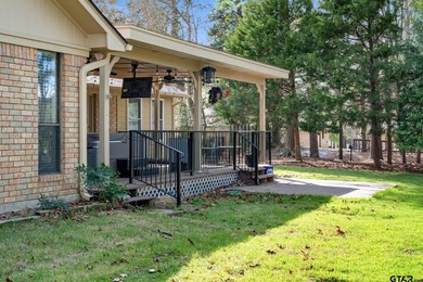 Welcome to your retreat in Holly Lake Ranch, a premier gated - photo 30