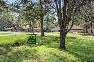 Welcome to your retreat in Holly Lake Ranch, a premier gated - photo 33