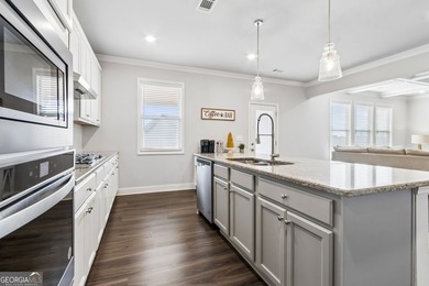 Welcome to this exquisite home situated in the White Oak Park at - photo 35