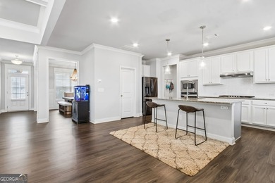 Welcome to this exquisite home situated in the White Oak Park at - photo 37