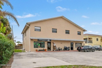 OPPORTUNITY KNOCKING, WILL YOU ANSWER? This 4-PLEX Mix-use - photo 2
