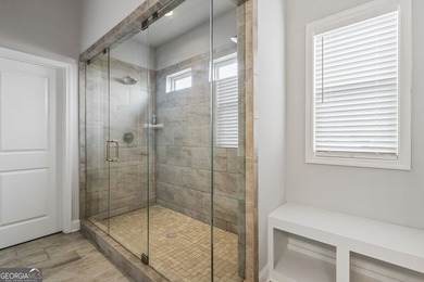 Welcome to this exquisite home situated in the White Oak Park at - photo 46