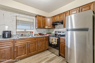 OPPORTUNITY KNOCKING, WILL YOU ANSWER? This 4-PLEX Mix-use - photo 6