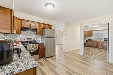 OPPORTUNITY KNOCKING, WILL YOU ANSWER? This 4-PLEX Mix-use - photo 7