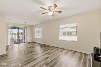 OPPORTUNITY KNOCKING, WILL YOU ANSWER? This 4-PLEX Mix-use - photo 10