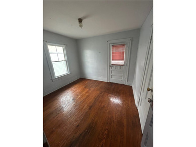 A Beautiful house with much potential, with some cosmetic - photo 3