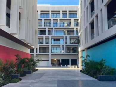 Beautiful apartment for sale in Playa del Carmen
Located in the