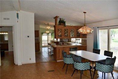 Tucked at the end of a quiet cul-de-sac, this FURNISHED - photo 17