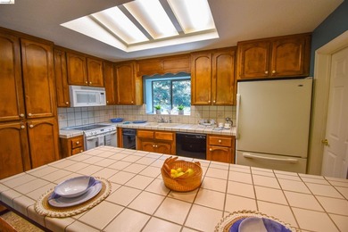 Price Impoved! Welcome Home to Phoenix Lake Park! This single - photo 18