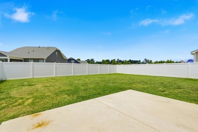 Welcome to this beautifully maintained 3-bedroom, 2-bath home - photo 23