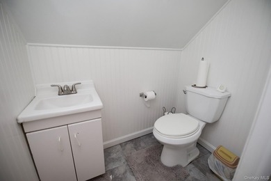 Legal two-family Colonial tucked away on large cul-de-sac - photo 23