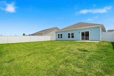 Welcome to this beautifully maintained 3-bedroom, 2-bath home - photo 24