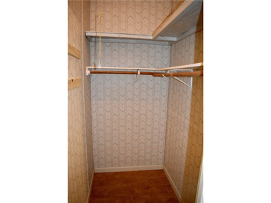 Tucked at the end of a quiet cul-de-sac, this FURNISHED - photo 26